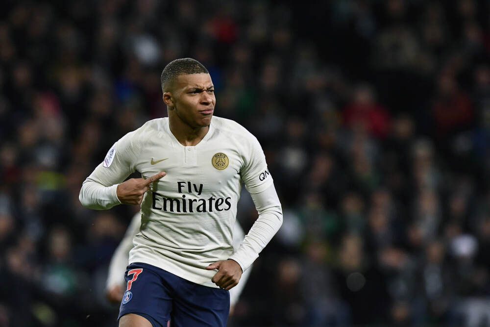 视频丨习近平：推进全体人民共同富裕 续写中国奇迹新篇章